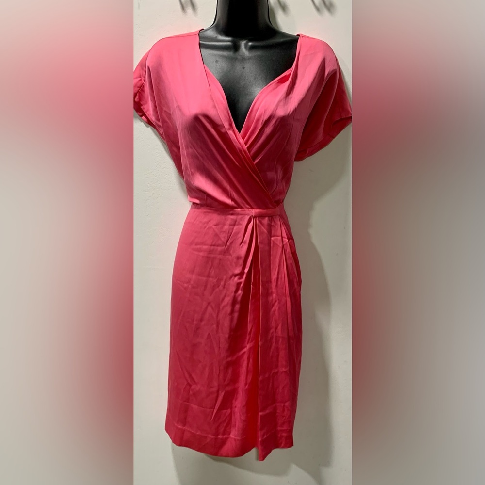 Gorgeous NWTs Diane Von Furstenberg Silk Dress